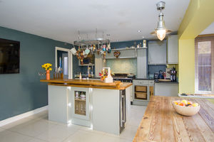 Photo 27- click for photo gallery